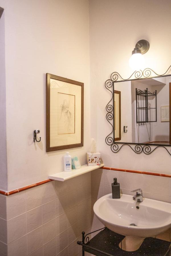 Lovely One Bedroom Apartment Nearby Ponte Vecchio Φλωρεντία Εξωτερικό φωτογραφία