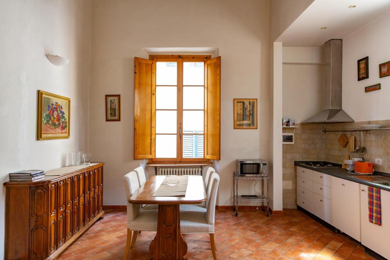 Lovely One Bedroom Apartment Nearby Ponte Vecchio Φλωρεντία Εξωτερικό φωτογραφία